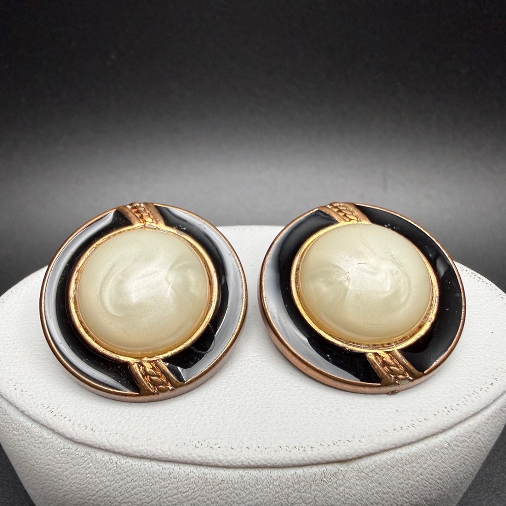 Vintage Faux Pearl Black Enamel Clip On Earrings Gold Tone Mid Century Statement